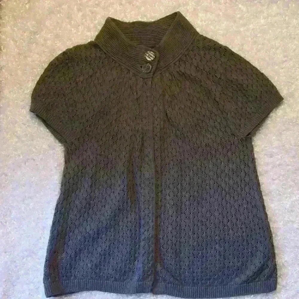 Jones Wear cardigan sweater